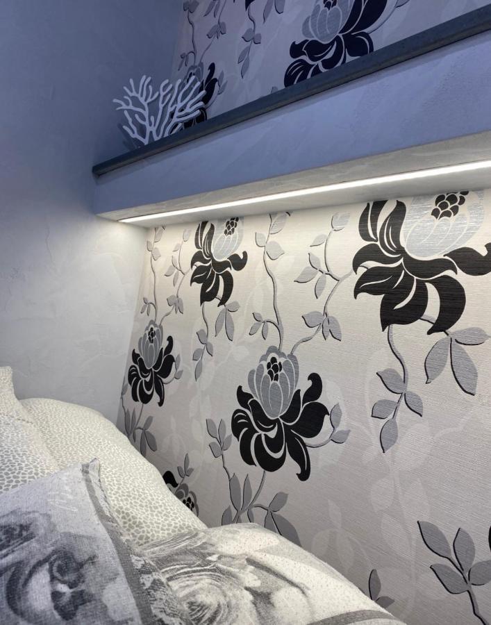 Naxos Beach Apartment จีอาร์ดีนี นักซอส ภายนอก รูปภาพ